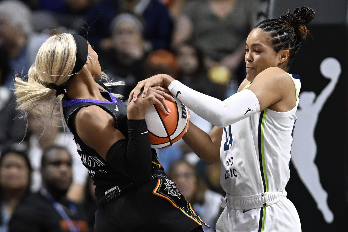 WNBA Playoffs: Lynx win Game 3 against Sun, lead 2-1 in series behind Napheesa Collier’s 26 points