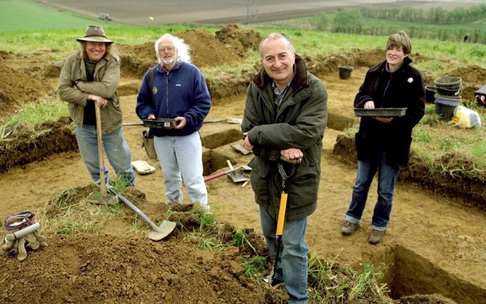 Tony Robinson will not return for Time Team's comeback - Television Stills