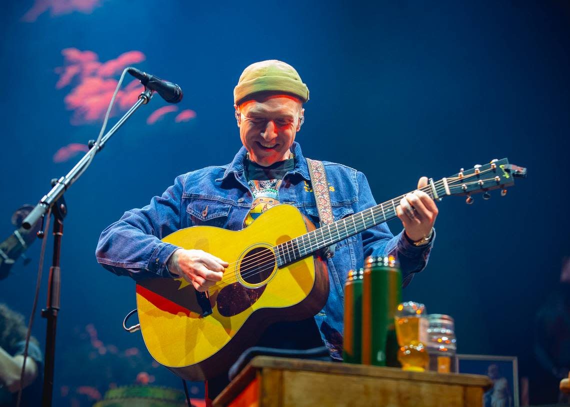 Tyler Childers performs at Dickies Arena in Fort Worth on Saturday, April 13, 2024.