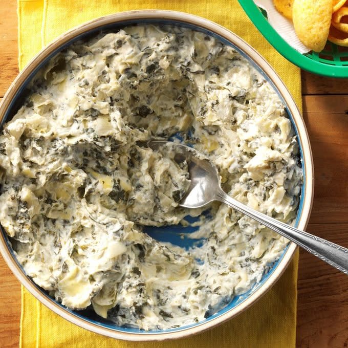 Slow-Cooker Artichoke-Spinach Dip