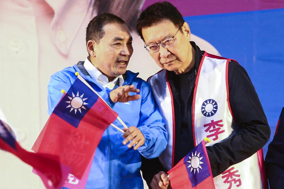 國民黨正副總統參選人侯友宜（左）、趙少康（右）。（資料照）