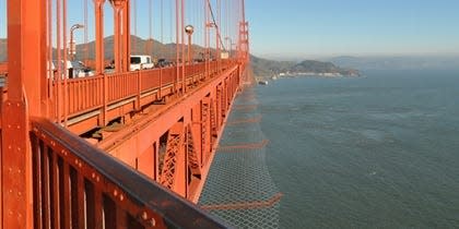Rendering of the Golden Gate Bridge suicide deterrent net
