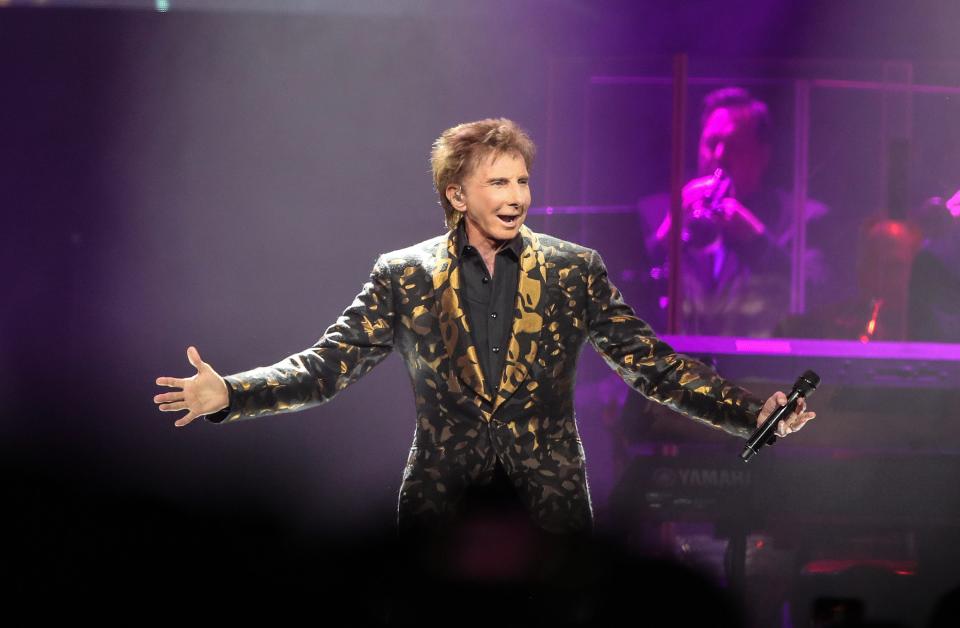 Barry Manilow serenaded the crowd at the KFC Yum! Center on Monday, August 21, 2023