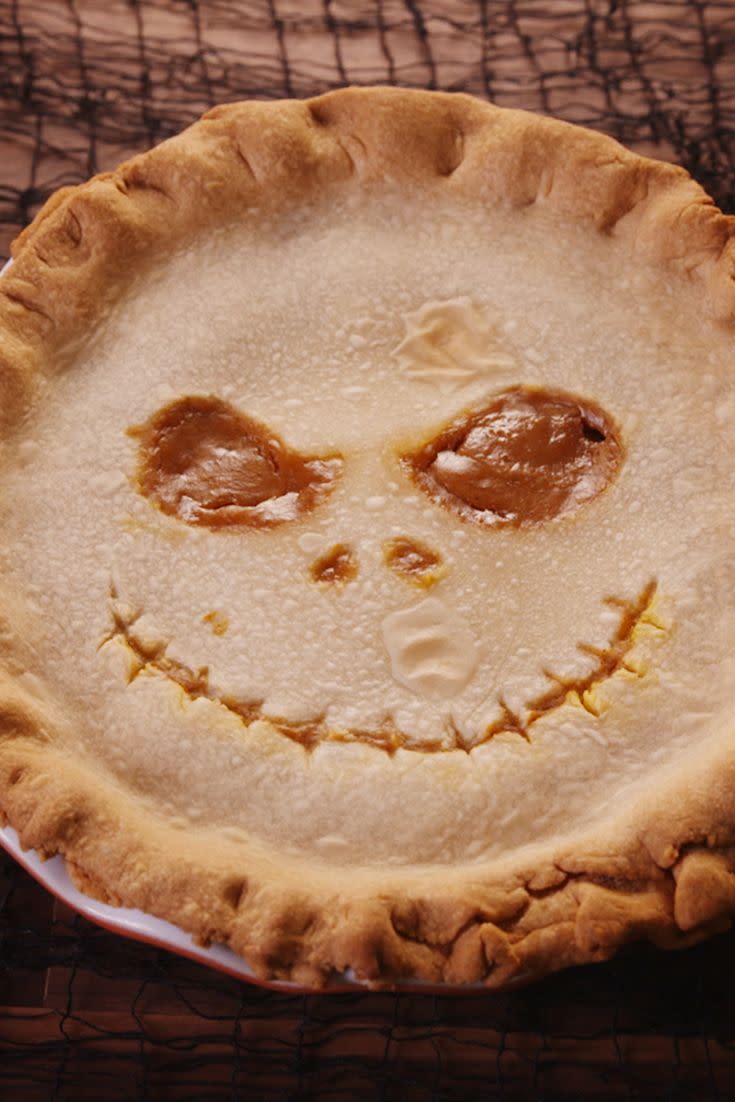 Jack Skellington-Inspired Pumpkin Caramel Pie