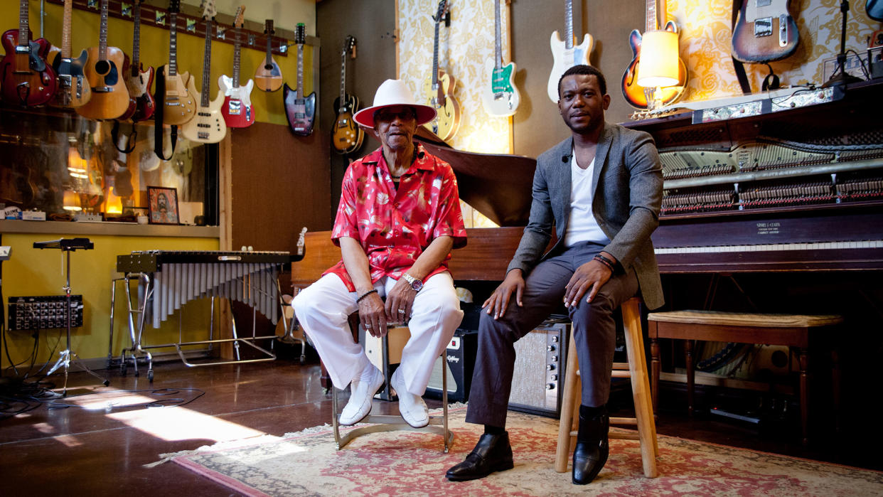  Billy Cox and Greg Sover have covered the Jimi Hendrix track Remember 
