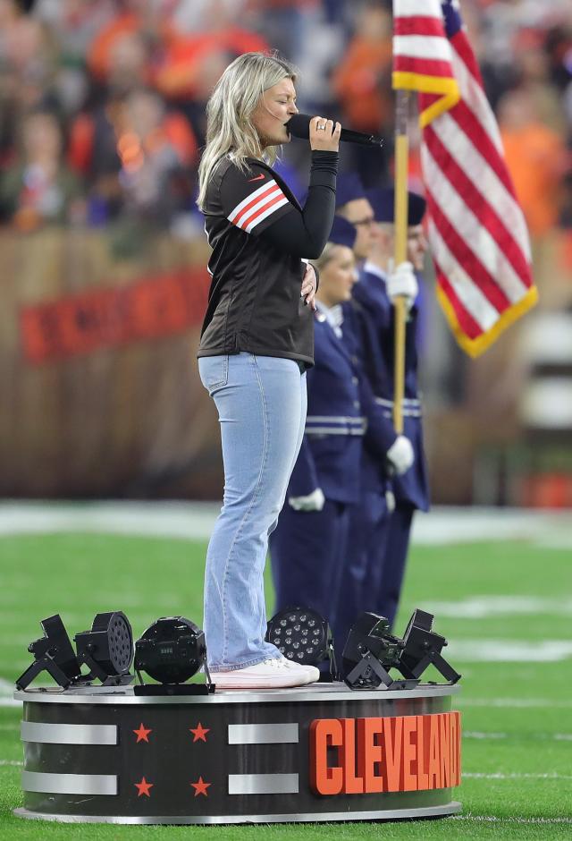 American Idol' alum Emyrson Flora performs anthem as Browns host Bengals on  'MNF'