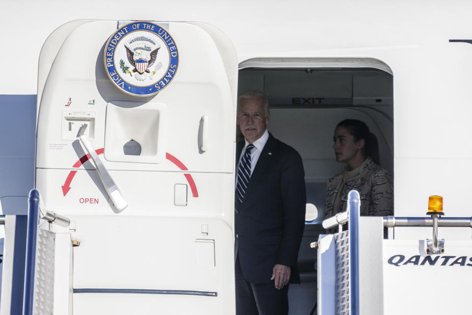 Vice President Joe Biden arrives on Airforce 2 with his grand daughter at Sydney Airport on July 18, 2016 in Sydney, Australia. Biden is visiting Australia on a four day trip which includes a visit to Melbourne at the Victorian Comprehensive Cancer Centre to promote US-Australia cancer research and will host a round-table discussion with business leaders in Sydney.