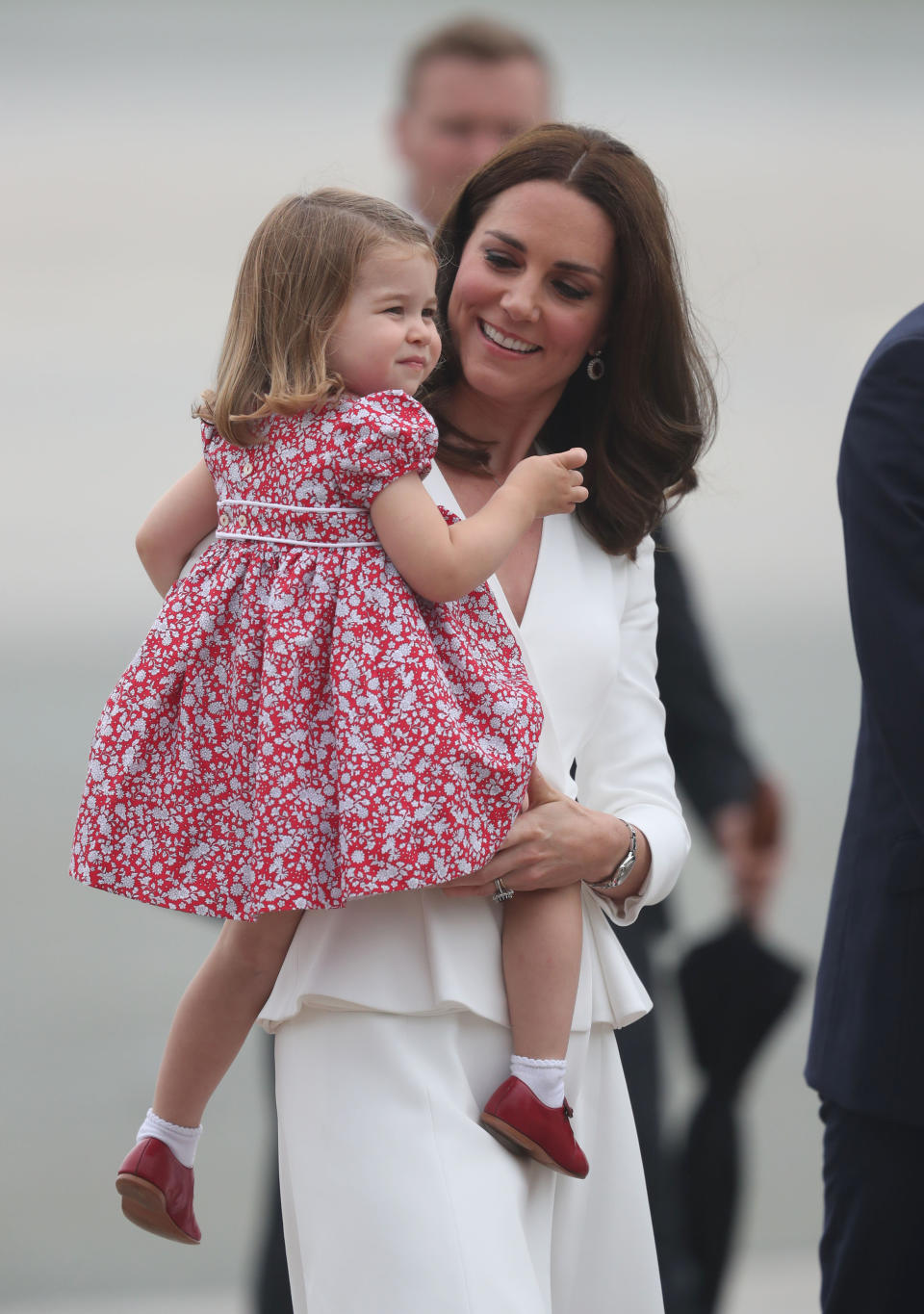 <p>It’s <a rel="nofollow" href="https://uk.style.yahoo.com/princess-charlottes-style-now-influential-duchess-cambridges-090406114.html" data-ylk="slk:official;elm:context_link;itc:0;sec:content-canvas;outcm:mb_qualified_link;_E:mb_qualified_link;ct:story;" class="link  yahoo-link">official</a>: Princess Charlotte is now more influential than her mum. According to <em>eBay</em>, the number of searches for the royal tot’s clothing has overtaken searches for the Duchess of Cambridge’s wardrobe.<br><br>‘Princess Charlotte has the biggest spend power of the royals this year,’ said an eBay spokesman. ‘Her yellow cardigan worn in her birthday picture sparked the biggest percentage increase in searches for an item of clothing worn by any royal.’ <em>[Photo: Getty]</em> </p>