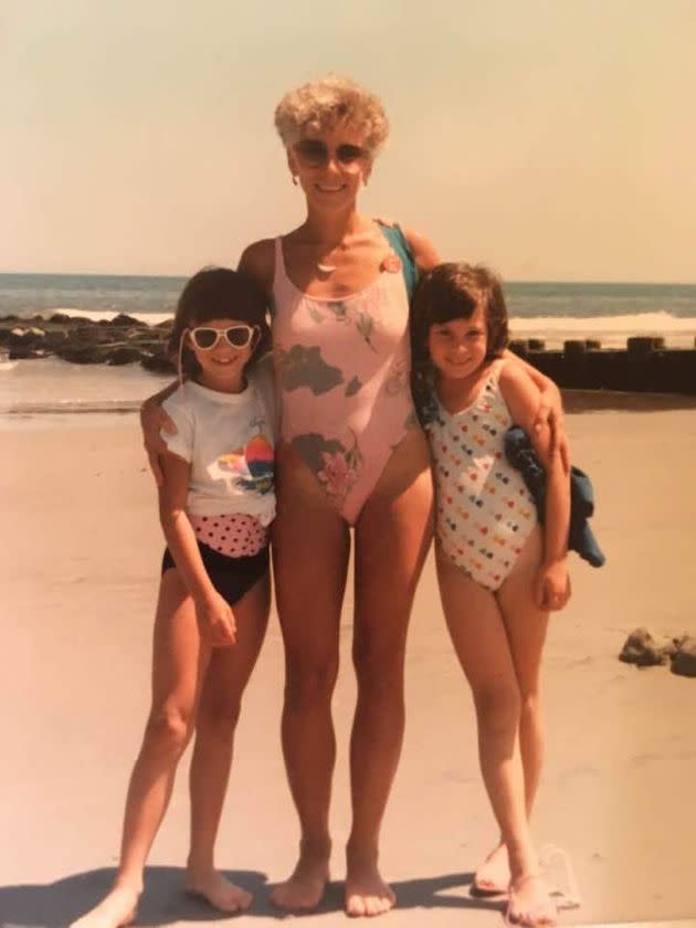 The author (right) with her sister Jessie and their mom at the Jersey Shore, around 1988. (Photo: Courtesy of Kristin Fasy)