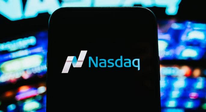 Nasdaq in rosso, rompe il livello di supporto chiave