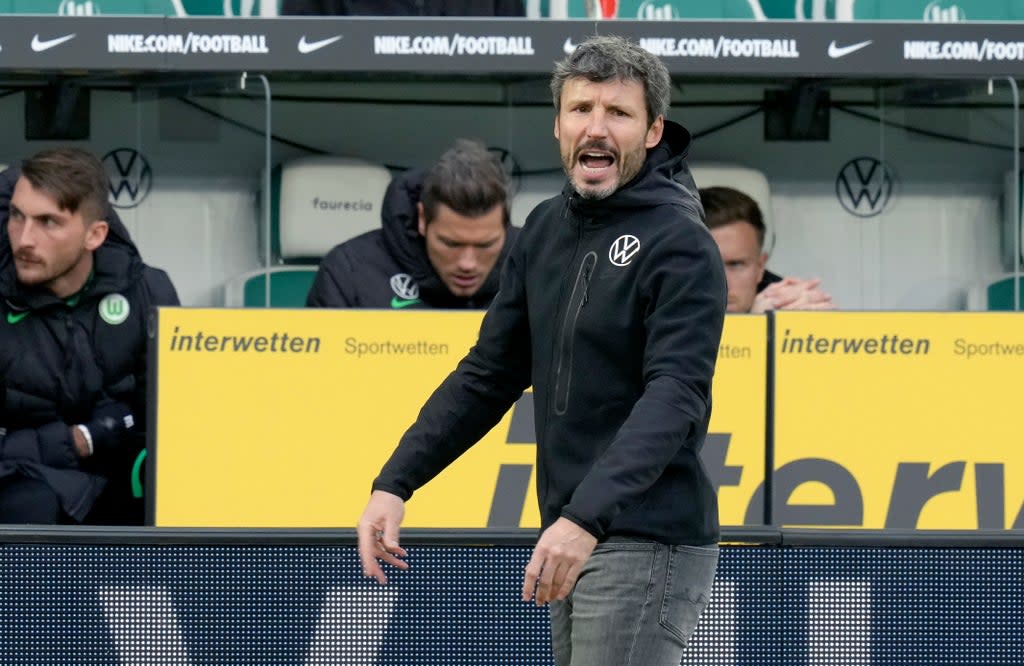 WOLFSBURGO VAN BOMMEL (AP)