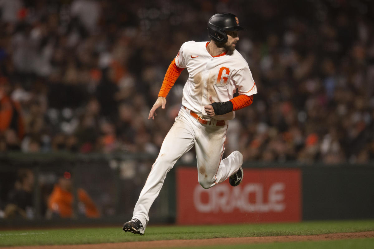 Buster Posey's 18th Homer Helps Giants to Ninth Straight Win – NBC Bay Area