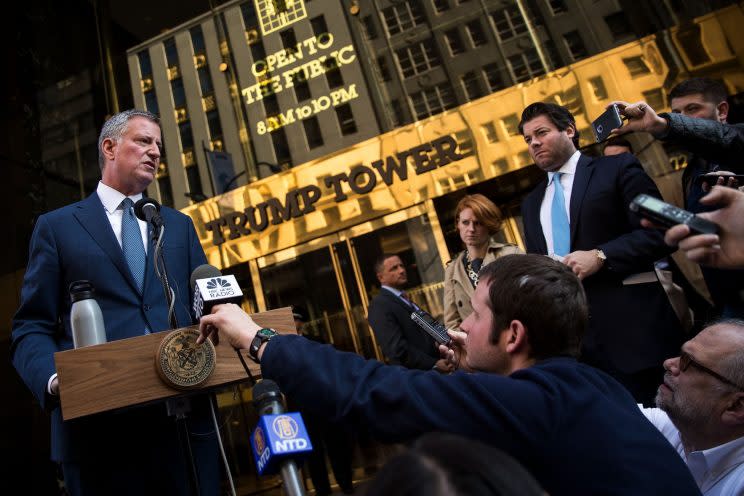 New York City Mayor Bill de Blasio speaks to the press in front of Trump Tower. 