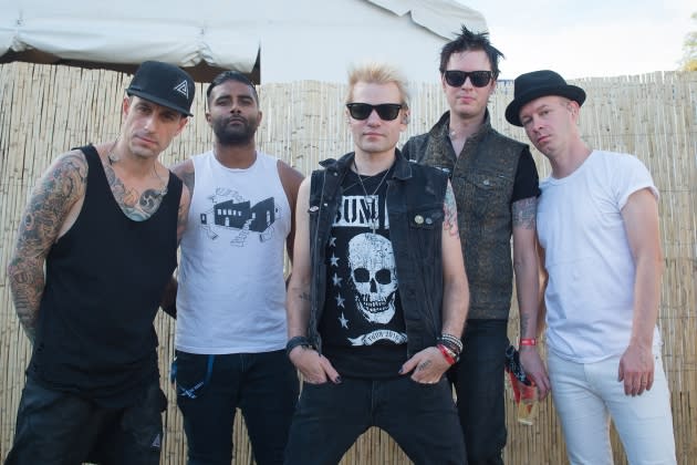 Sum 41 Will Disband After Next Album and Tour: 'Thank You for the