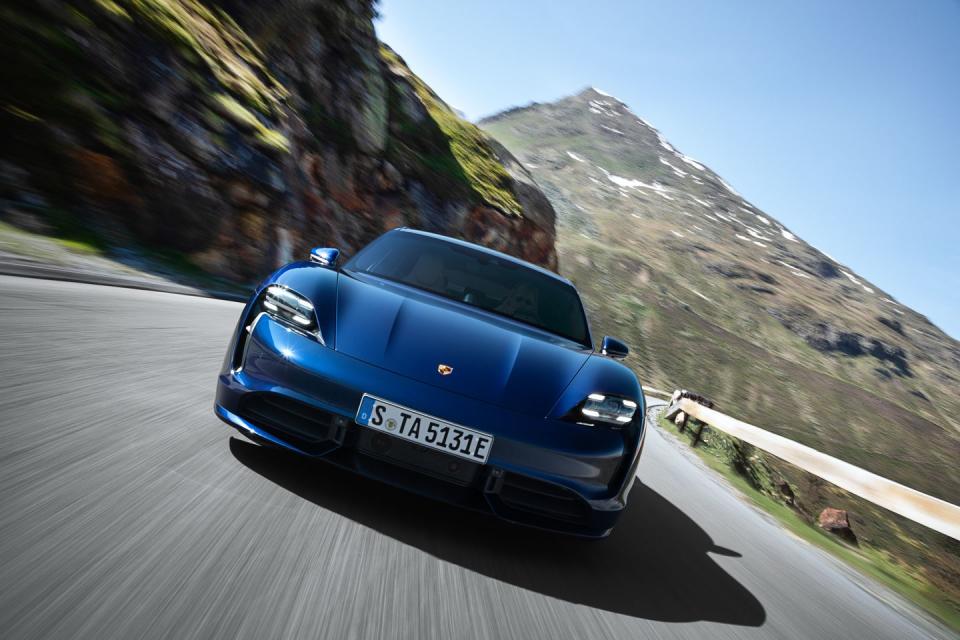 View Photos of the New 2020 Porsche Taycan