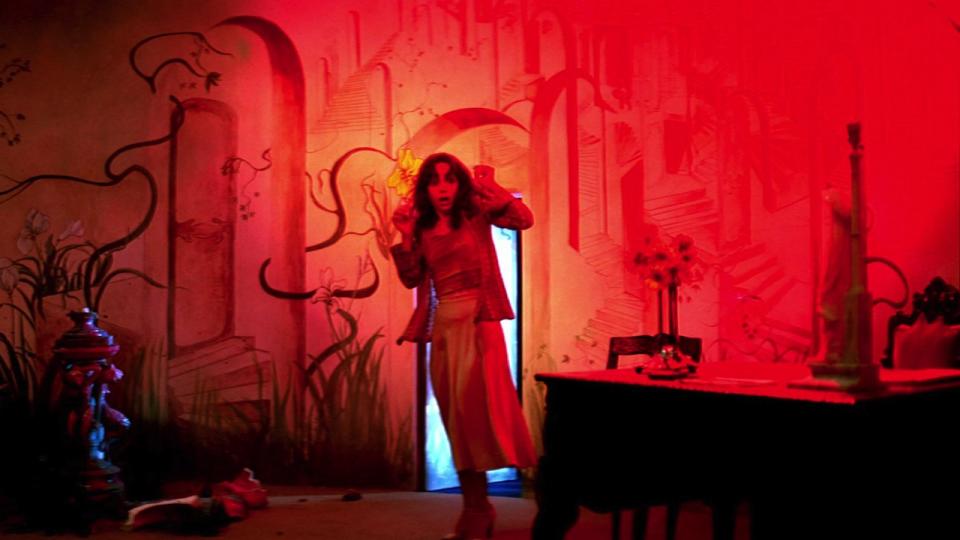 Suspiria (1977)