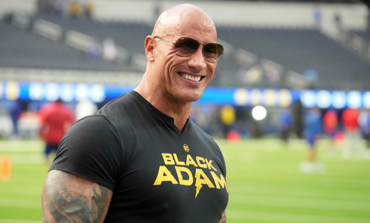 Panthers LB Frankie Luvu receives gift from Dwayne 'The Rock' Johnson