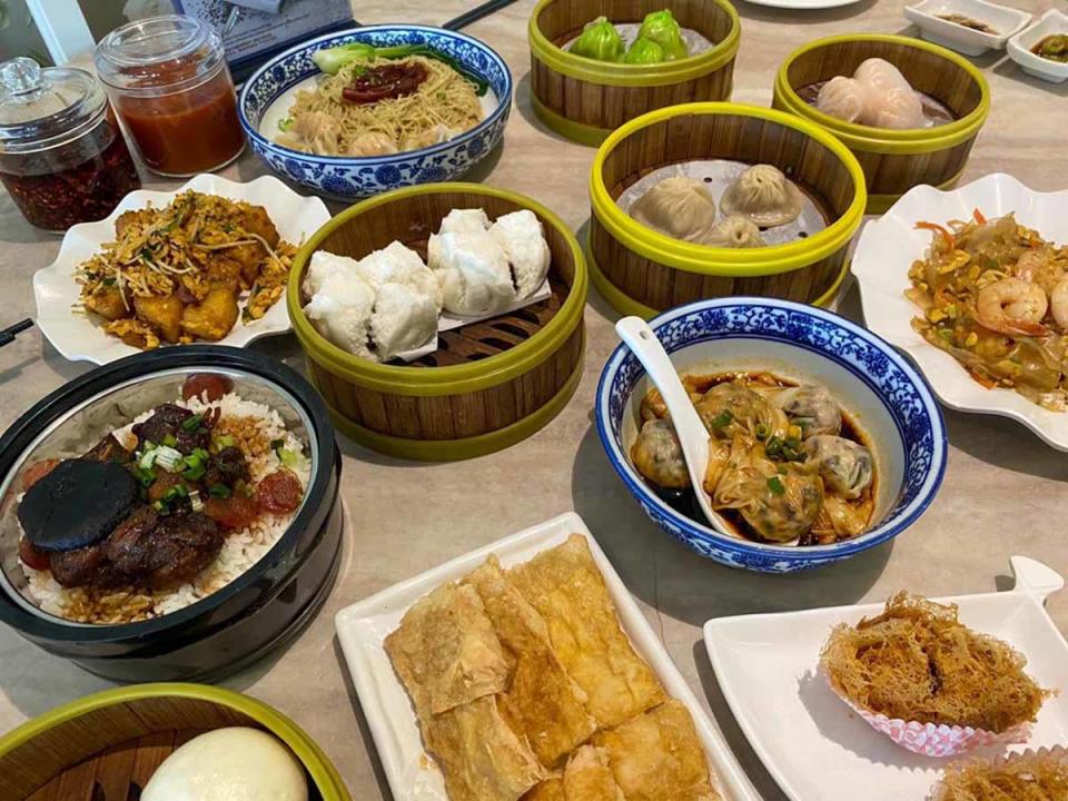 D'Shanghai Dim Sum - Various dishes