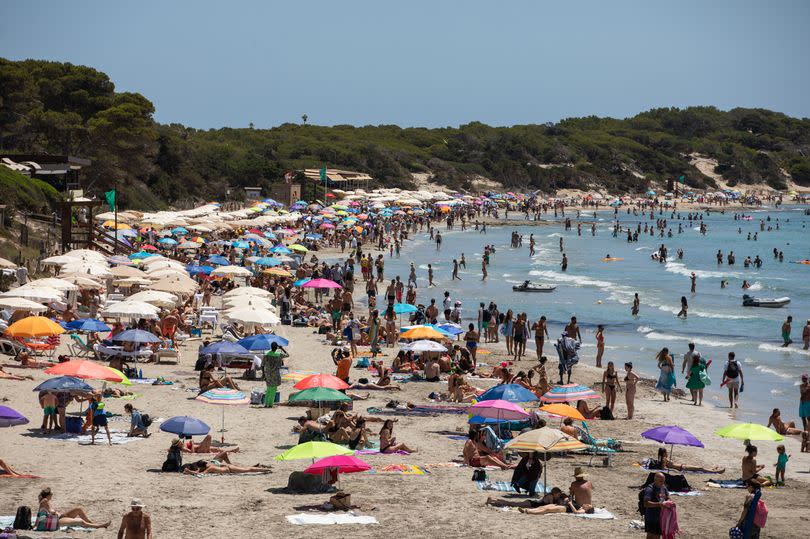 La advertencia de vacaciones en España pide a los turistas británicos que sigan la «regla de las 97 libras»