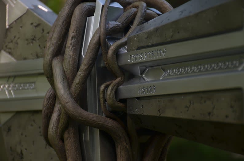 The details in the Stormbreaker hammer replica help it look very authentic. 