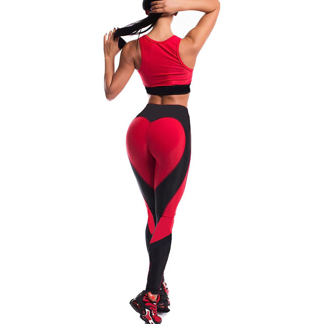 10 Pairs of 'Heart Booty' Leggings That Accentuate All of the Right Places