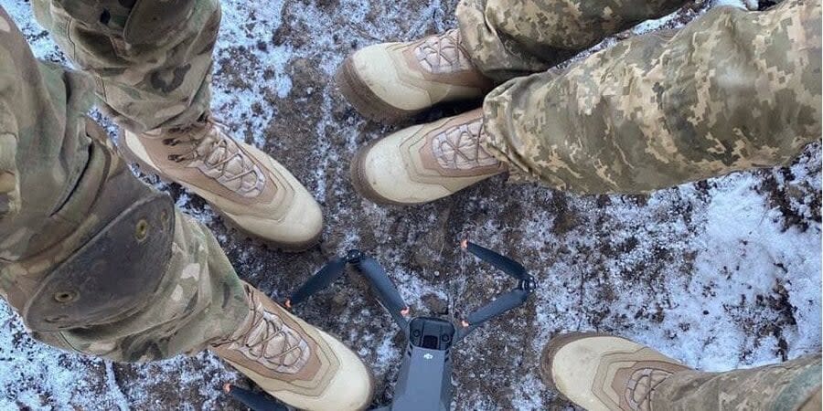 Ukrainian fighters in UA Defender II tactical boots from the Ali Saulidi brand