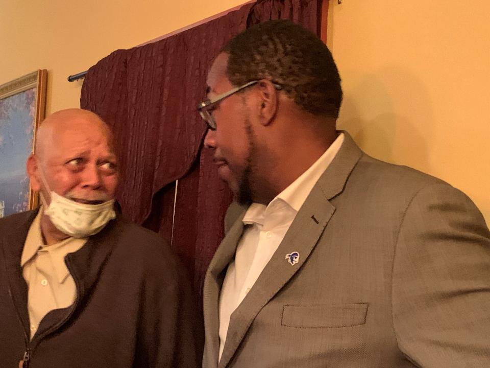 Phil Sellers (left) and Jerry Walker at the RU-SHU Banquet