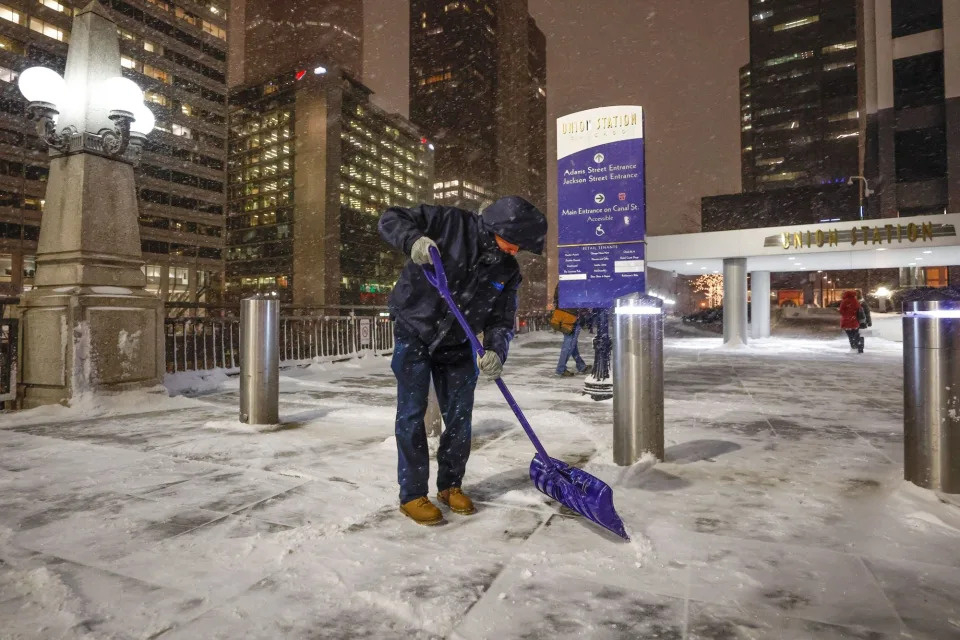 Canada with power outages and chaos