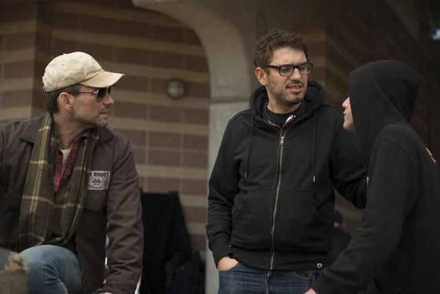 Mr. Robot' Creator Sam Esmail Talks Season 2 Spoilers and Season 1 Finale –  Deadline