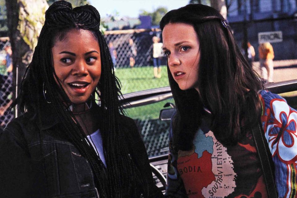 <p>United Archives GmbH / Alamy Stock Photo</p> Regina Hall and Anna Faris in "Scary Movie" (2000)