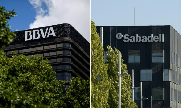 La banque espagnole BBVA défend son projet de fusion avec sa concurrente Sabadell, censé donner naissance à un géant bancaire européen (DANI POZO)