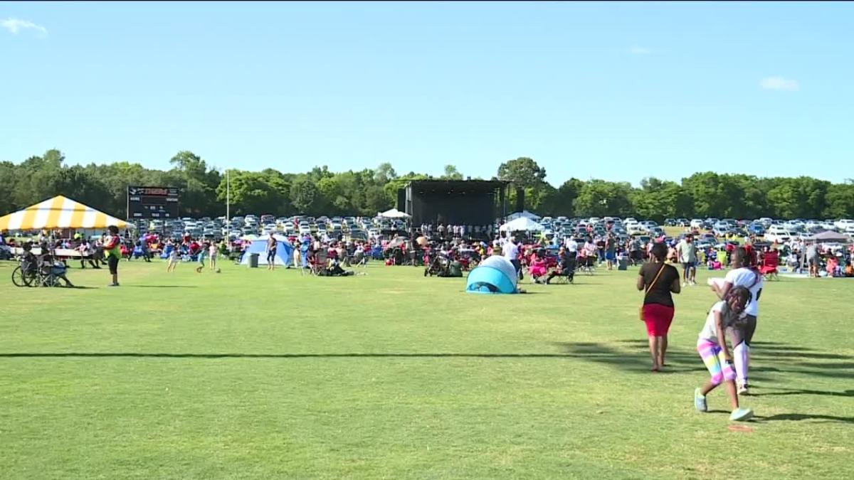 Celebration at Dorey Park features fireworks