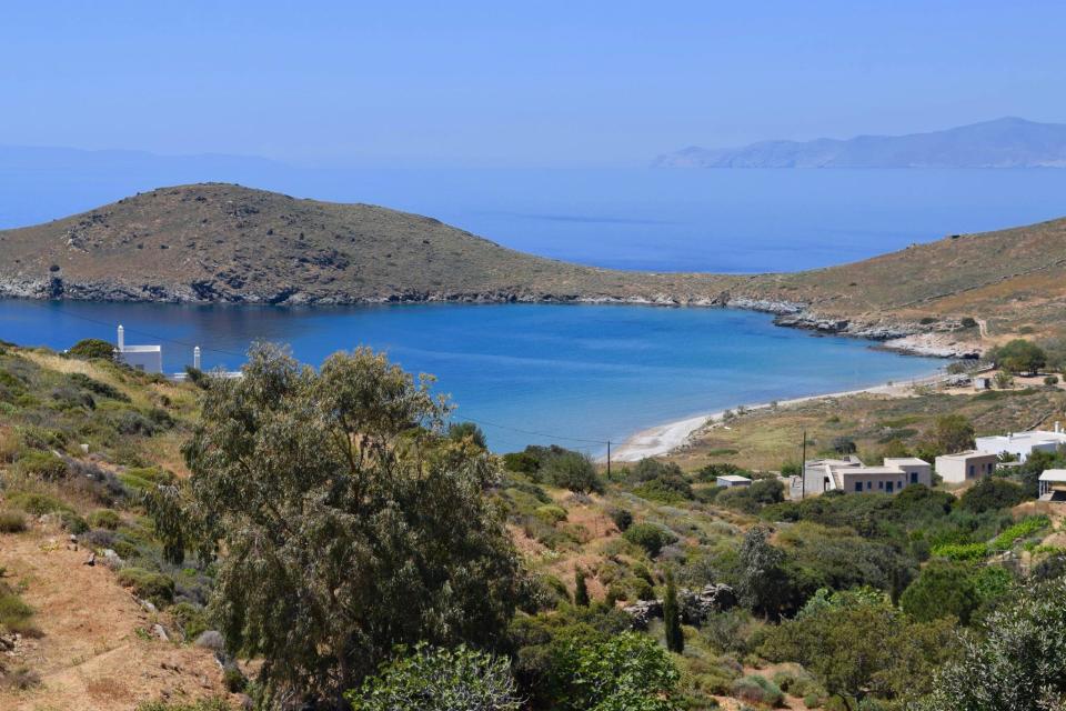 Esta isla paradisíaca griega ofrece sueldo y casa por cuidar a unos gatos