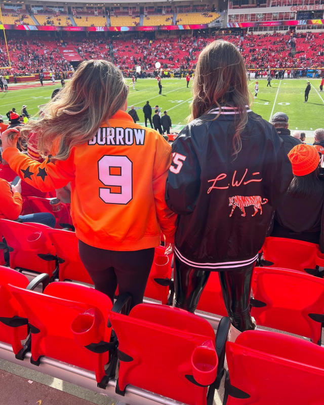 Joe Burrow's girlfriend cheers him on for Reds' first pitch