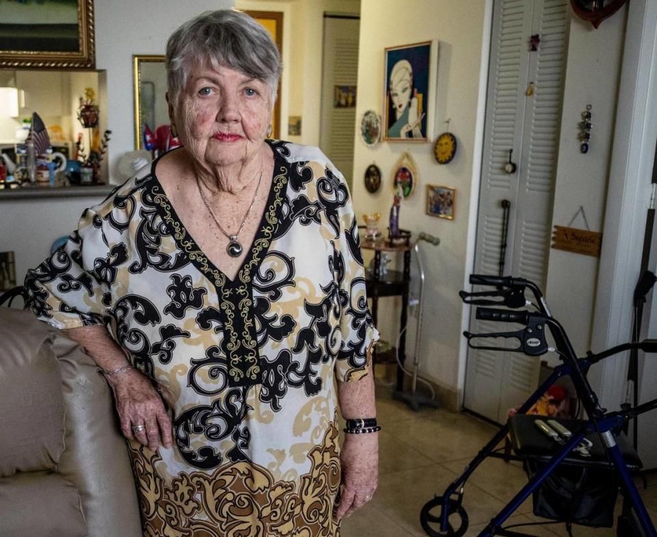La expresa política cubana Gloria Argudín, de 83 años, en su apartamento de Miami. Condenada a 15 años de cárcel a los 21 años de edad, su historia y la de otras mujeres del presidio político inspira la película ‘Plantadas’, de Lilo Vilaplana.