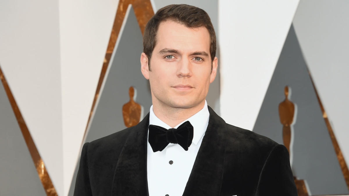 Henry Cavill Says He Would Love To Play James Bond But Is Tom Hiddleston Up For The Role