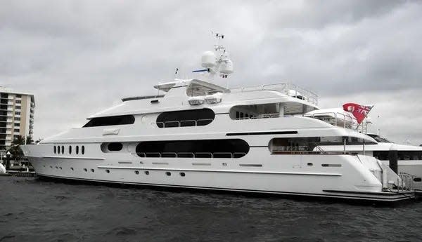 Tiger Woods Yacht