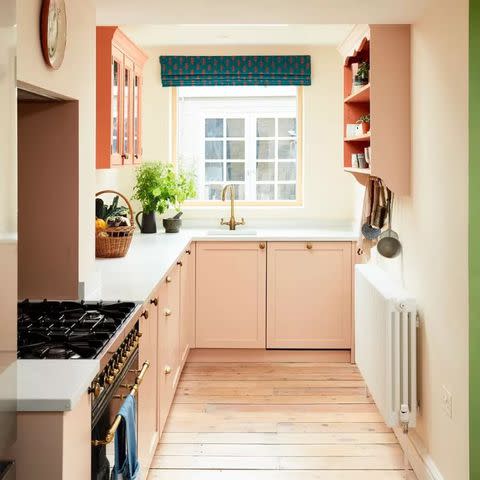 <p>Design by <a href="https://www.nakedkitchens.com/" data-component="link" data-source="inlineLink" data-type="externalLink" data-ordinal="1">Naked Kitchens</a> / Photo by <a href="https://www.instagram.com/mattclaytonphoto/" data-component="link" data-source="inlineLink" data-type="externalLink" data-ordinal="2">Matt Clayton</a></p>