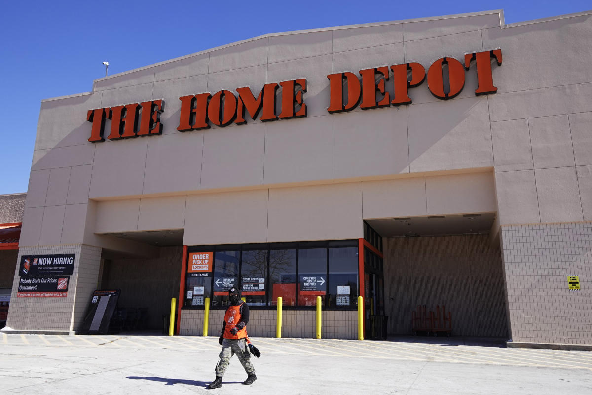 Home Depot jumps as sales rise on home-improvement demand - BNN Bloomberg