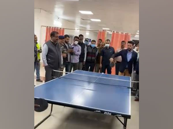 Union Minister Anurag Thakur tries his hand at table tennis during his visit to Sonamarg on Sunday.