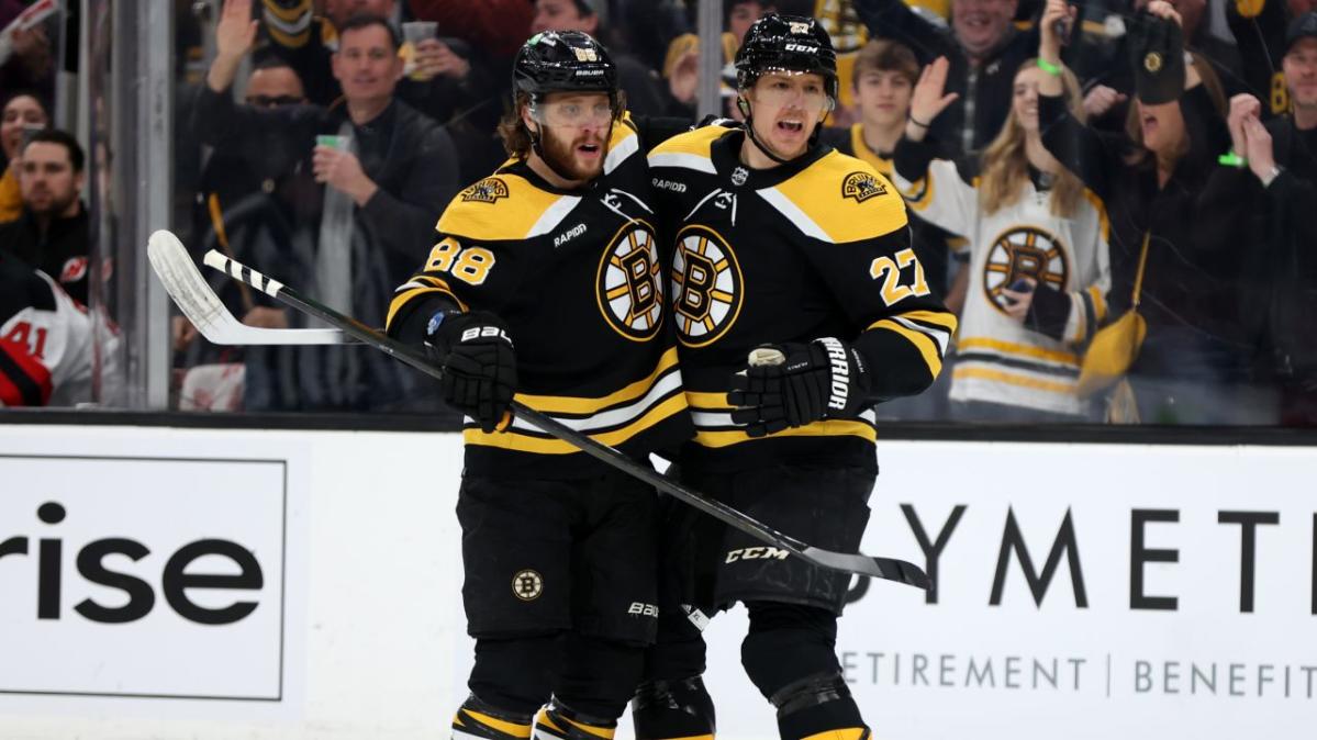 Bruins beat Devils, tie NHL record for most wins with 62 amid historic season