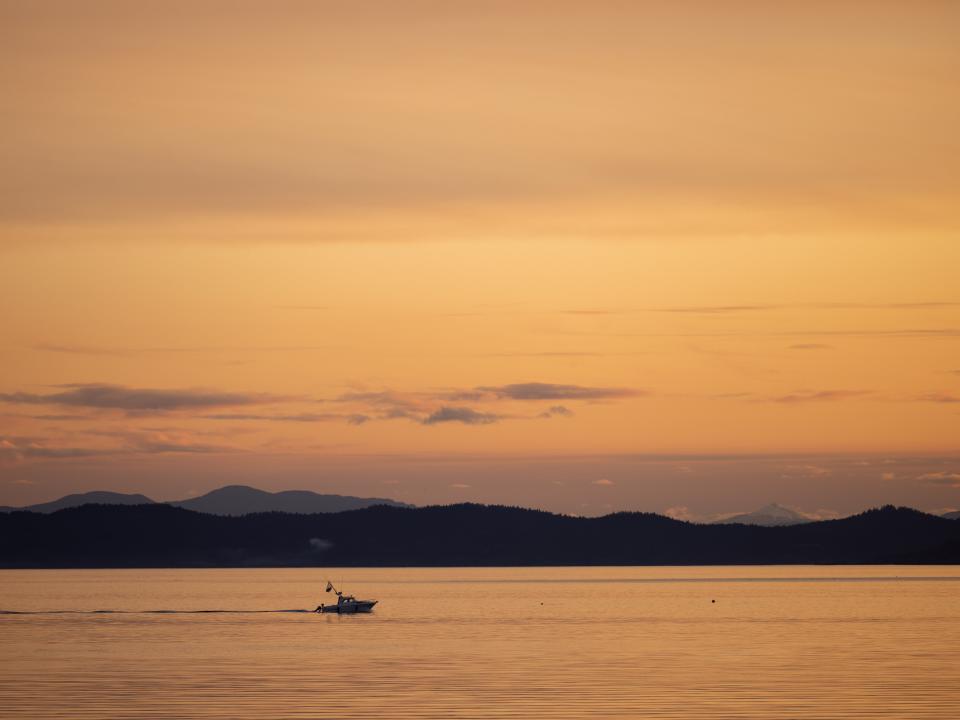 Sunset views from Turnagain Island.