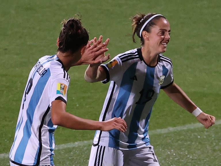 La selección argentina femenina ganó los tres amistosos que disputó en la gira por Oceanía