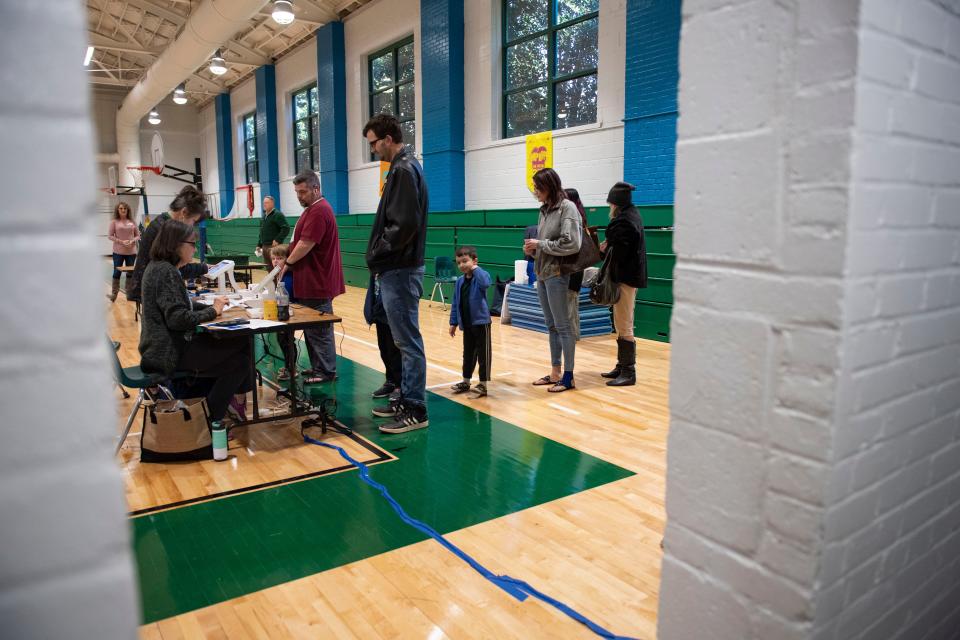 Greenville County voters show up to the polls at Slater-Marietta Elementary School during the Republican presidential primary on Saturday, Feb. 24, 2024.
