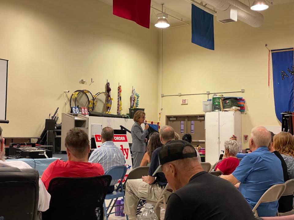 Rogers addresses attendees of the Superstition Mountain Republican Club at an elementary school in Apache Junction, AZ on July 14, 2022.