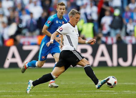 Football Soccer - Germany v Slovakia - EURO 2016 - Round of 16 - Stade Pierre-Mauroy, Lille, France - 26/6/16 Germany's Bastian Schweinsteiger in action REUTERS/Lee Smith Livepic - RTX2IBMV