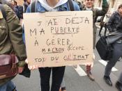 <p>“J’ai déjà ma puberté à gérer, Macron occupe-toi du climat” </p>