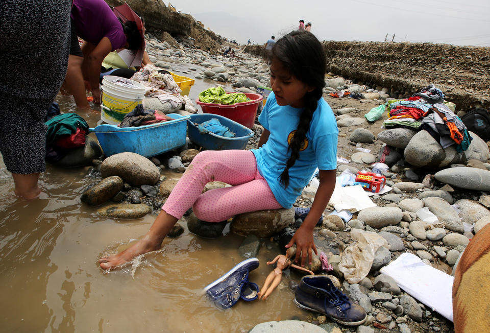 Peru struggles with devastating El Niño flooding