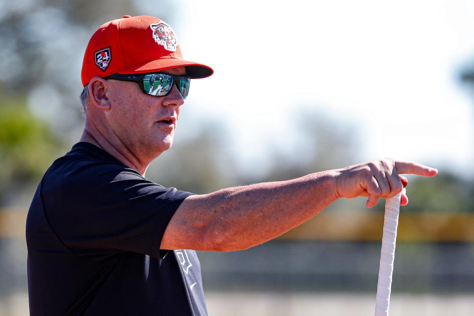 Detroit Tigers manager A.J. Hinch talks to players during spring training at TigerTown in Lakeland, Fla. on Tuesday, Feb. 20, 2024.