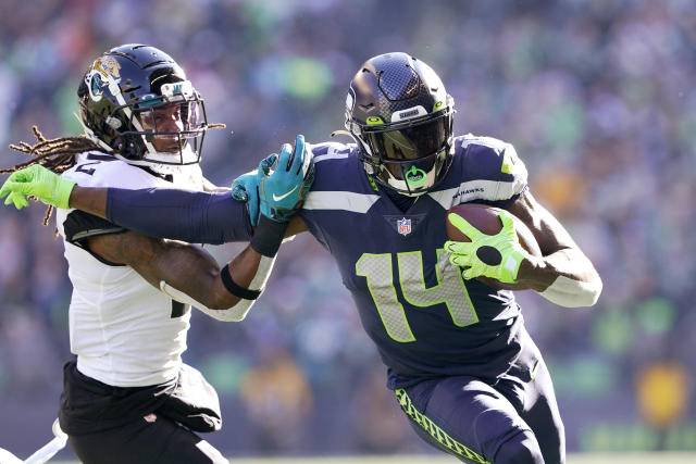 Seahawks snap losing string with 31-7 thumping of Jaguars